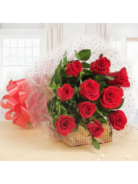 Wrapped Dozen -Red Roses
